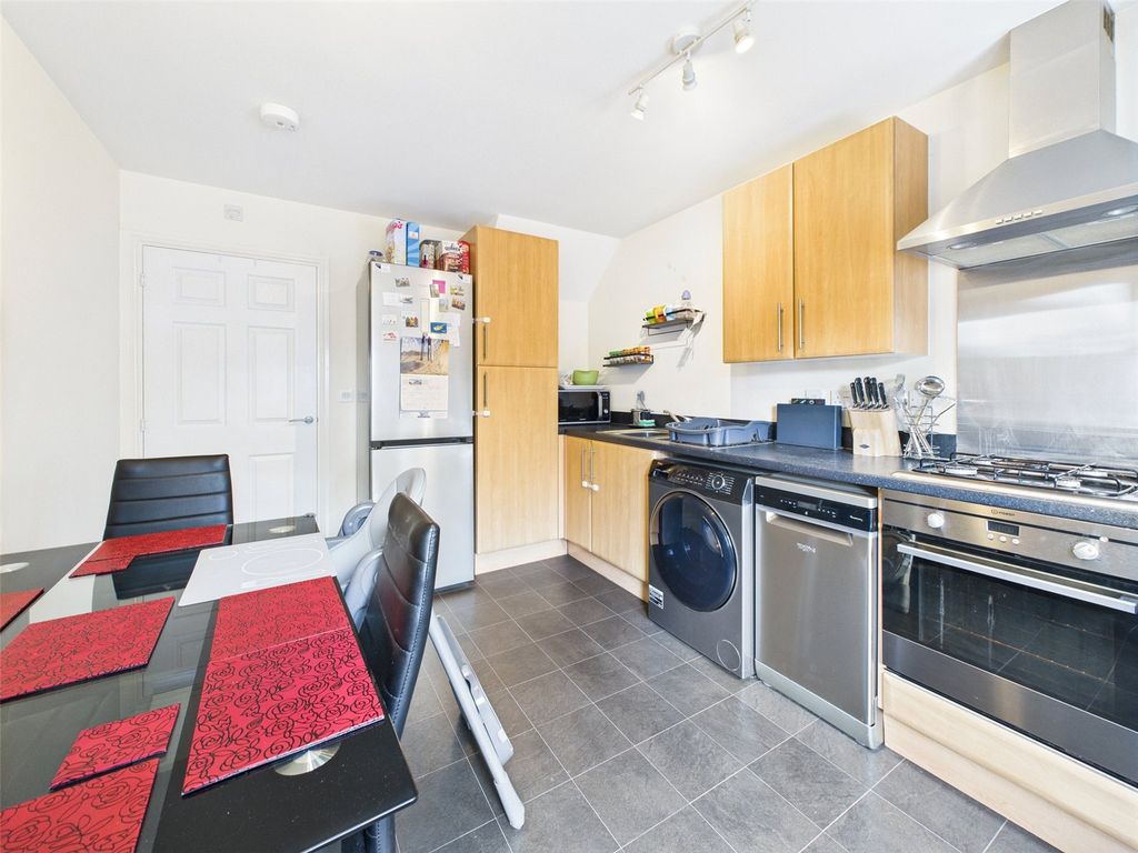 Property photo 3 of 11 Picture No. 04