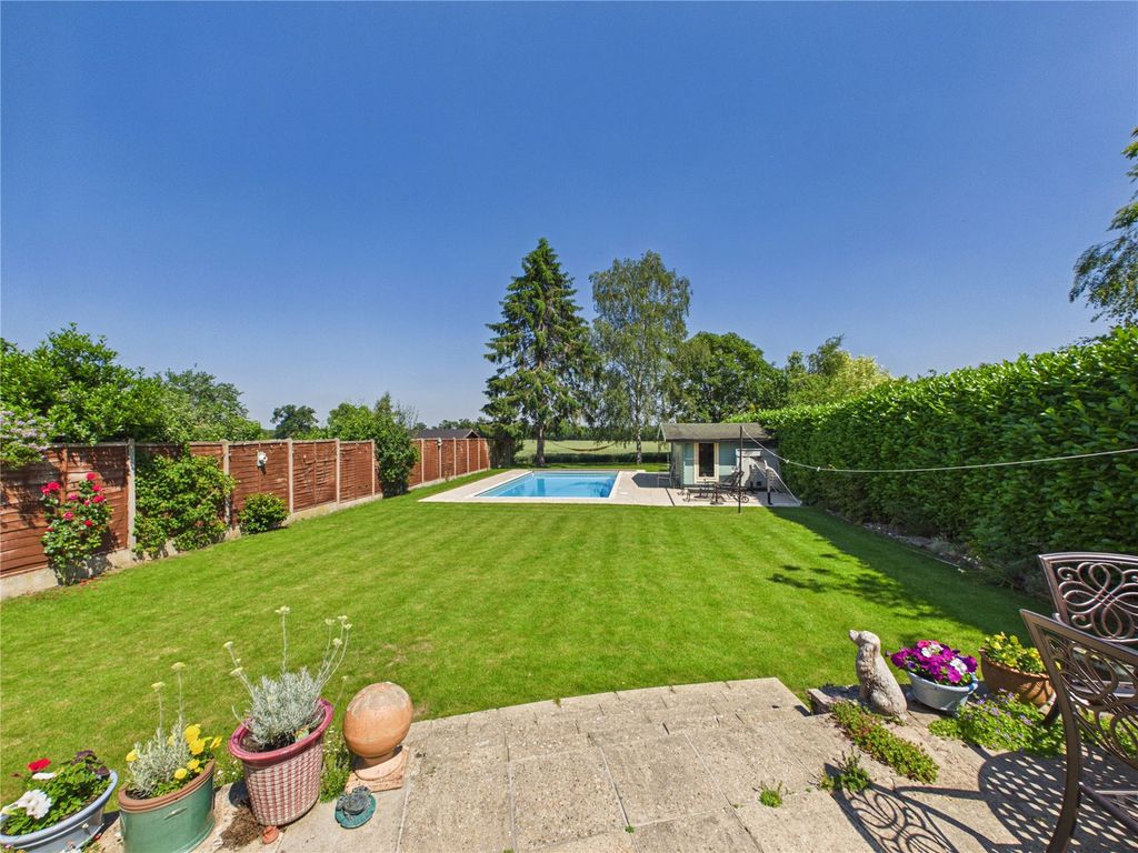 Property photo 2 of 16 Picture No. 19