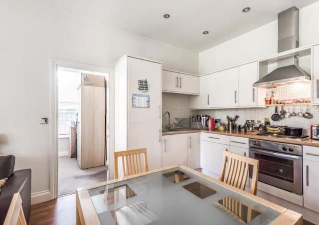 Property photo 3 of 7 Kitchen/Dining