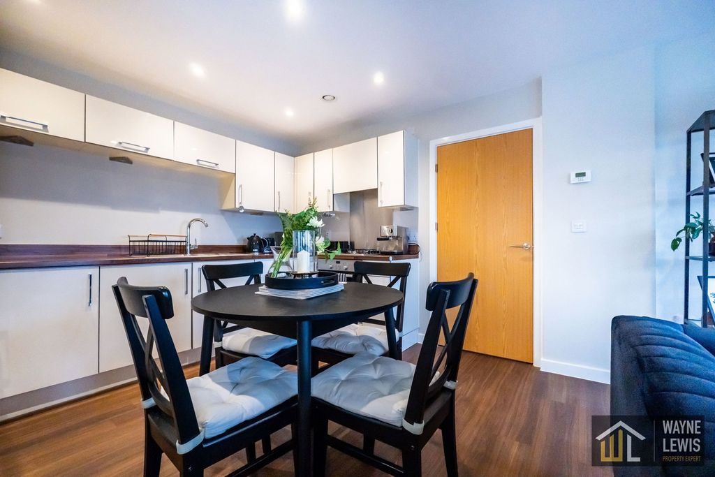 Additional image 23 of 2 bed flat for saleTrem Elai, Penarth CF64