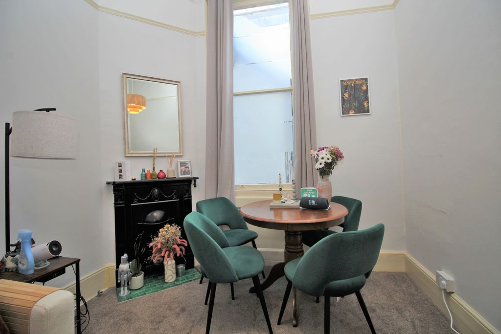 Additional image 4 of 2 bed flat for saleBrunswick Terrace, Hove BN3