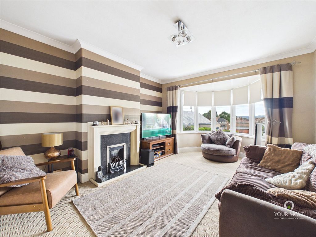 Property photo 2 of 15 Picture No. 09