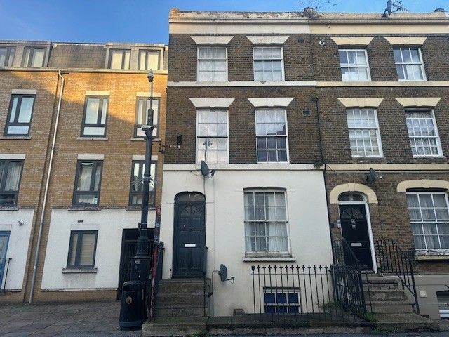 Property photo 1 of 1