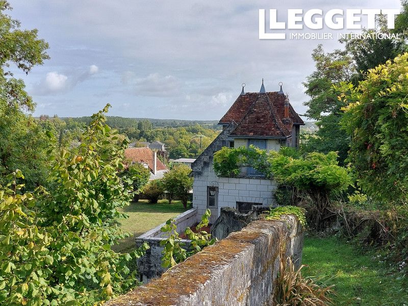 Property photo 2 of 10