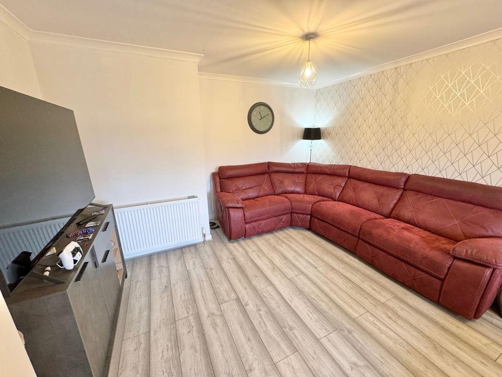 Property photo 3 of 30 Img_1767