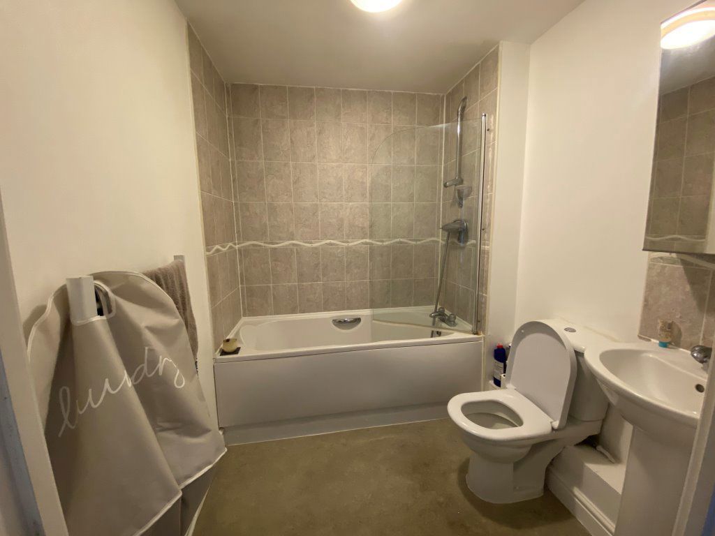 Property photo 3 of 6