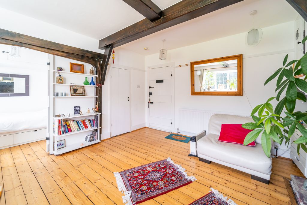 Property photo 3 of 10 Ndb04442-Edit