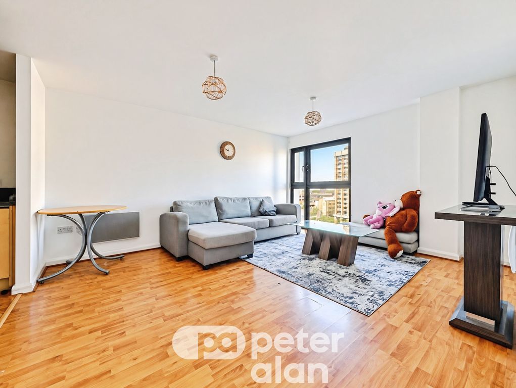 Property photo 3 of 10