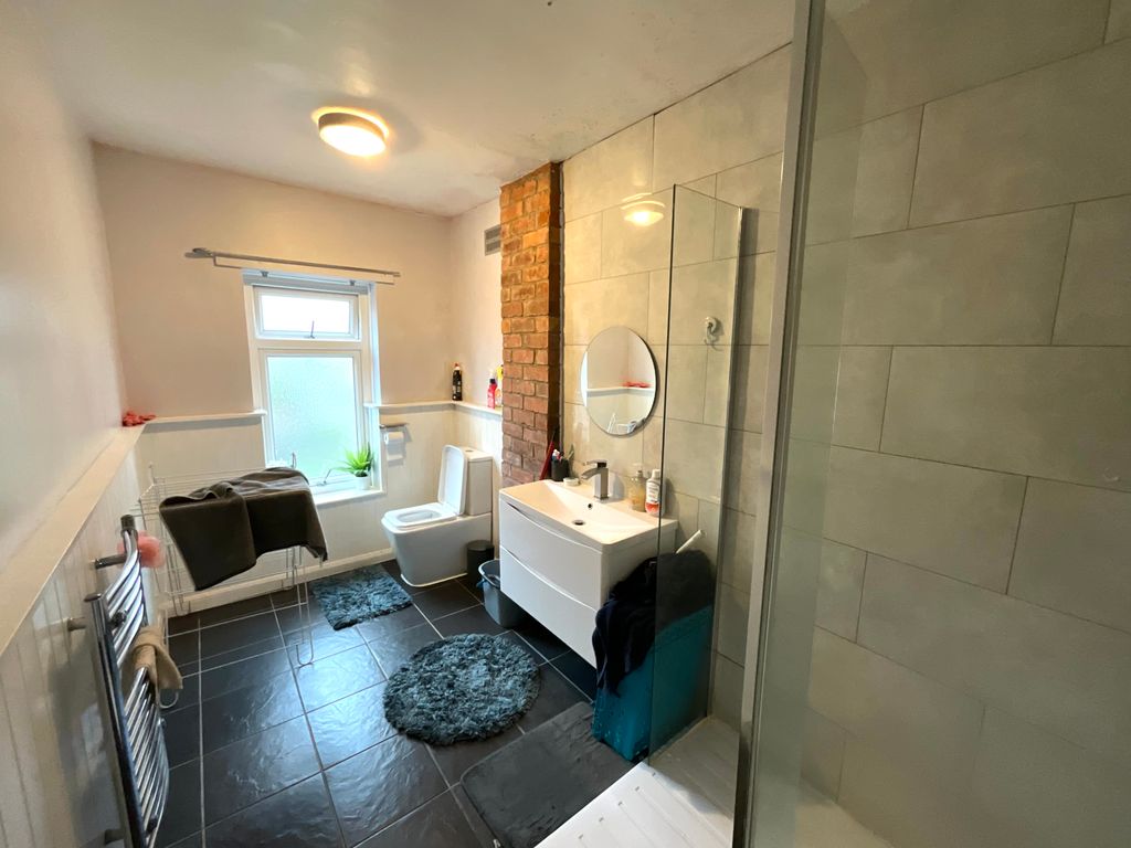 Property photo 3 of 7 Img_3250