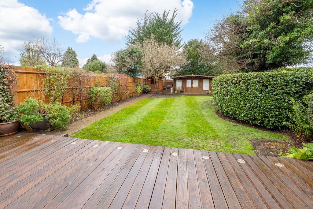 Property photo 3 of 39 Picture No. 45