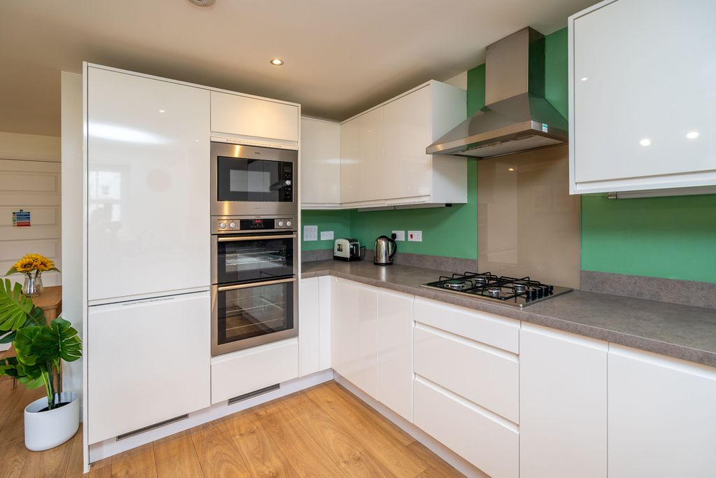 Additional image 13 of 2 bed flat for sale17A, College Medway, Dalkeith EH22