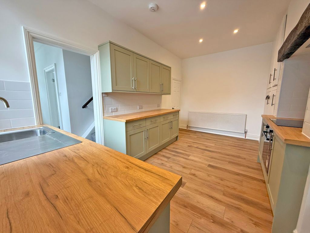 Property photo 2 of 11 Img_1628
