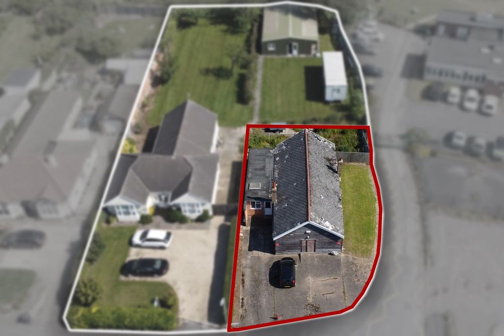 Property photo 1 of 5