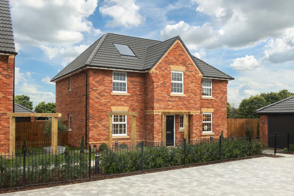 Property photo 1 of 10 Castra Park - Winstone