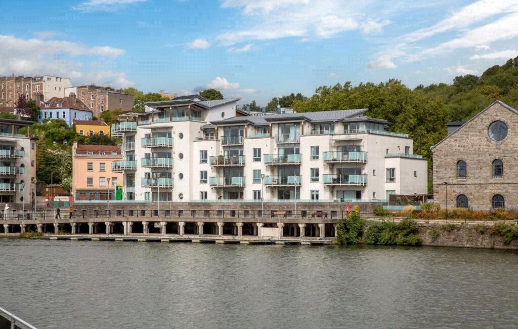 Property photo 3 of 17 Picture No. 20