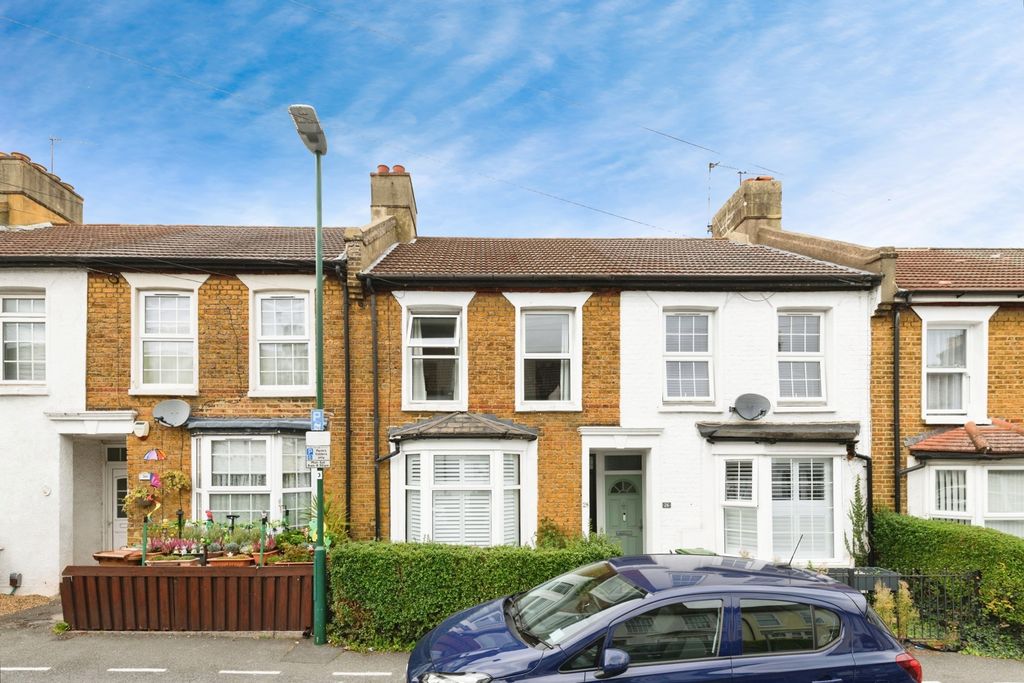 Property photo 2 of 12 Photo