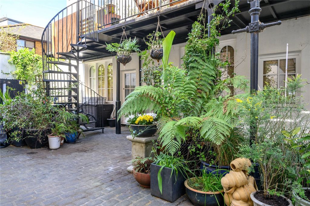 Property photo 3 of 26 Shared Patio