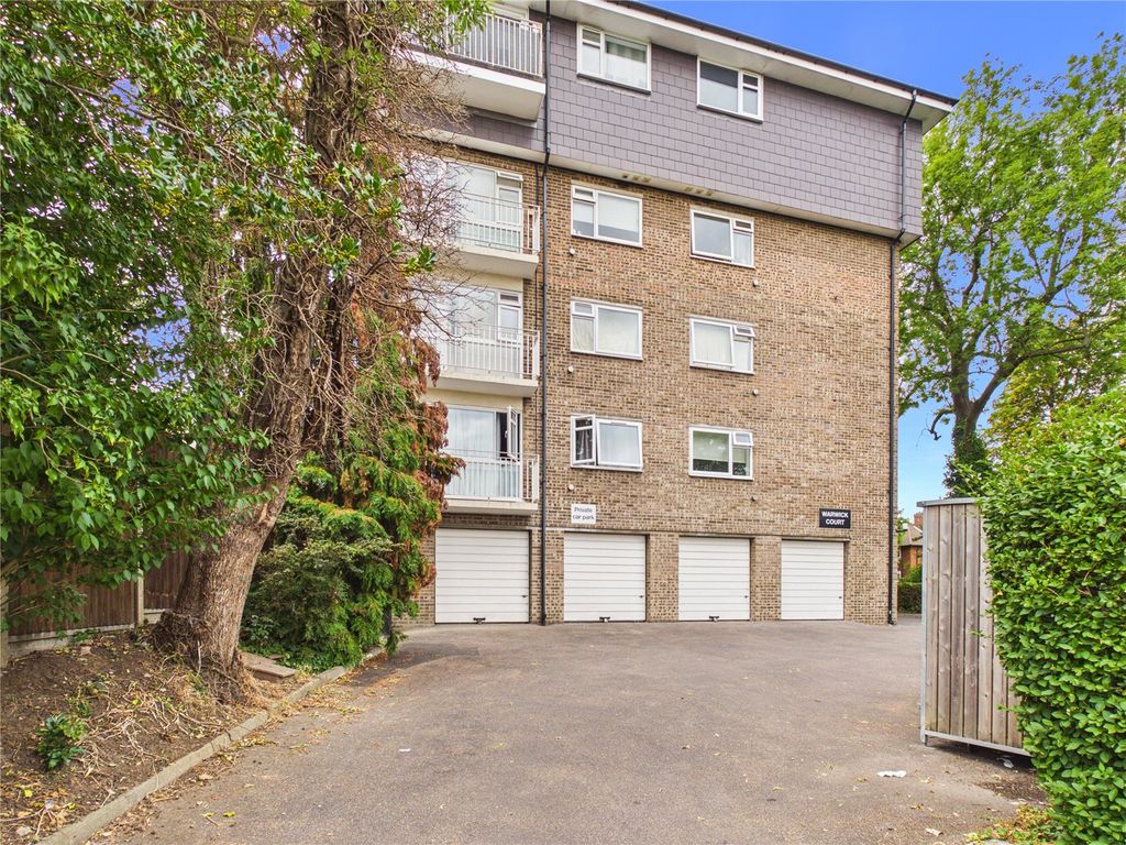 Property photo 1 of 14 Picture No. 18