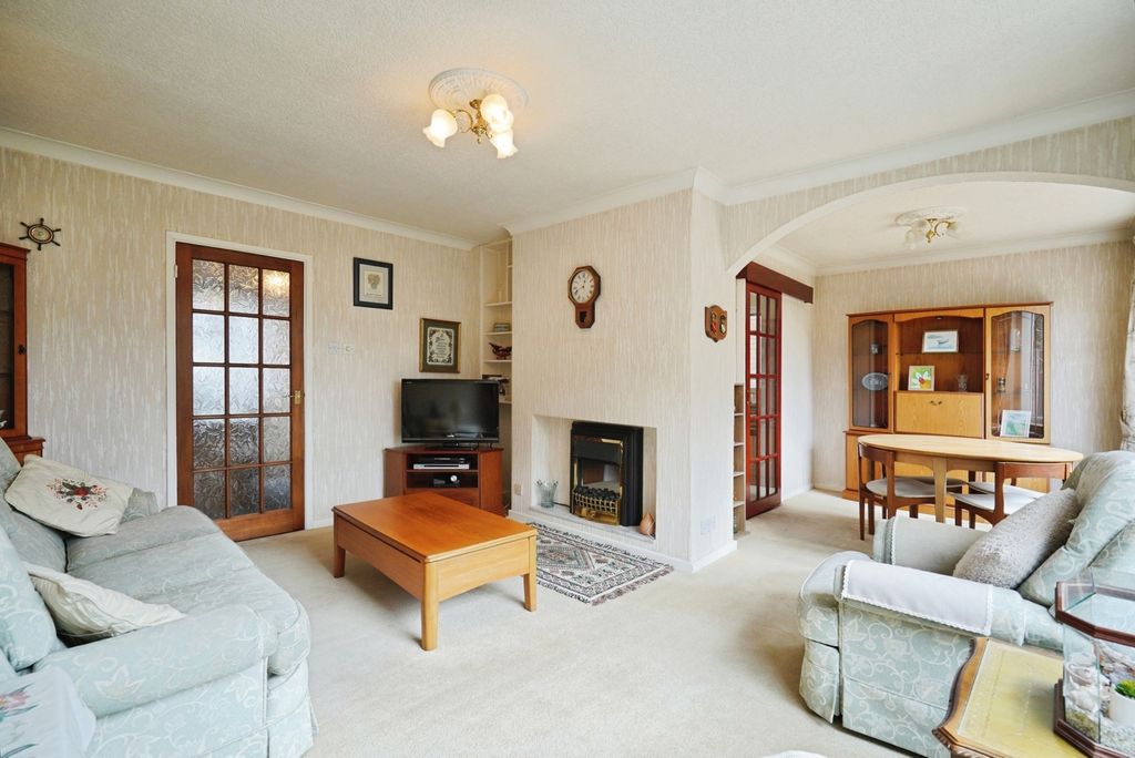 Property photo 3 of 19 Pbox-Img.Jpg