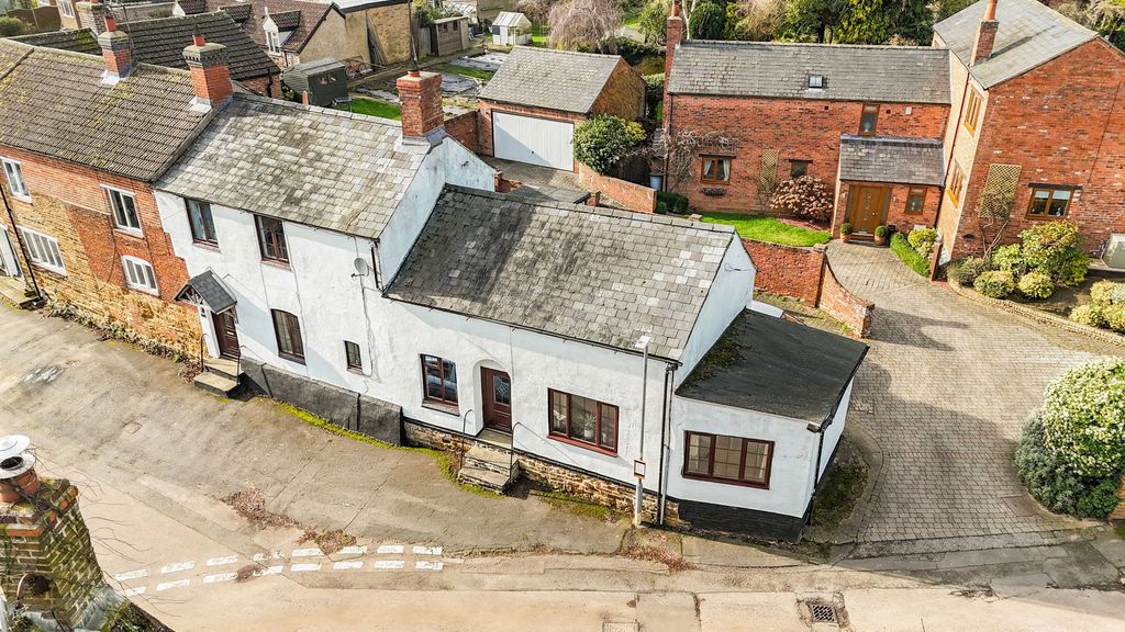 Property photo 1 of 27