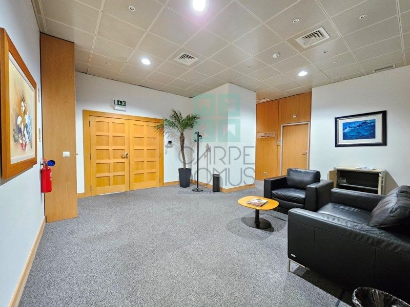 Property photo 1 of 65