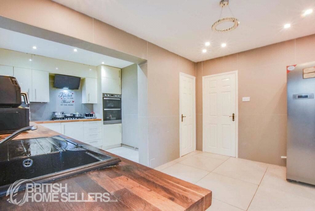 Property photo 3 of 15 3