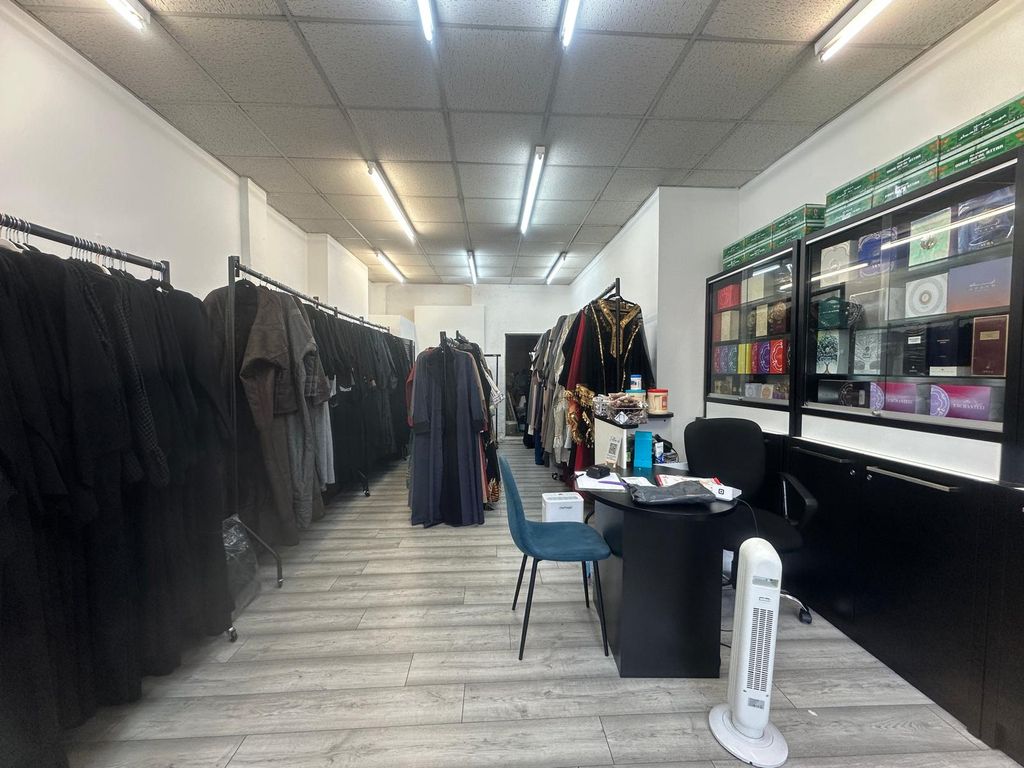 Property photo 2 of 3