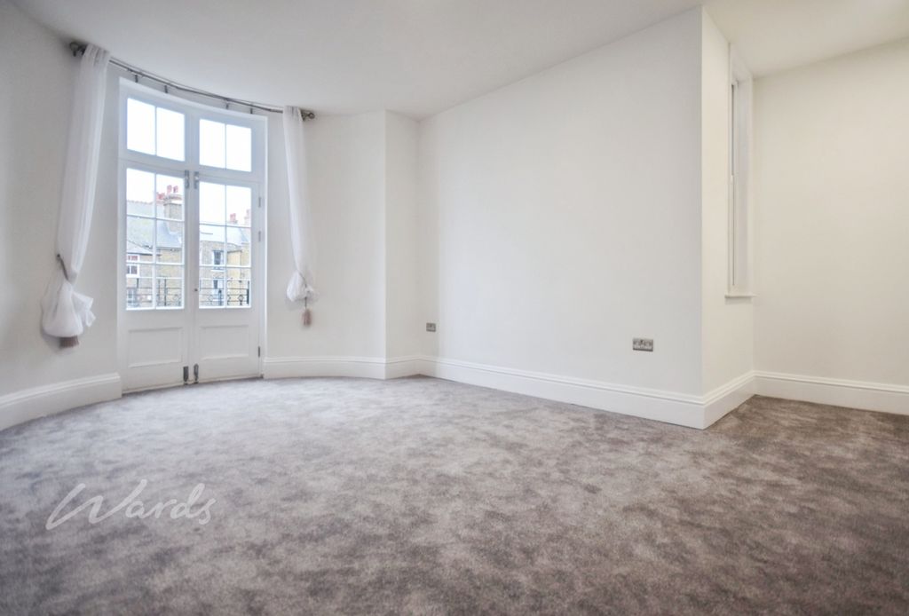 Property photo 3 of 13 Liverpool Bed 3 Use