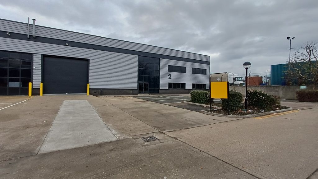 Property photo 1 of 9 Photo 21