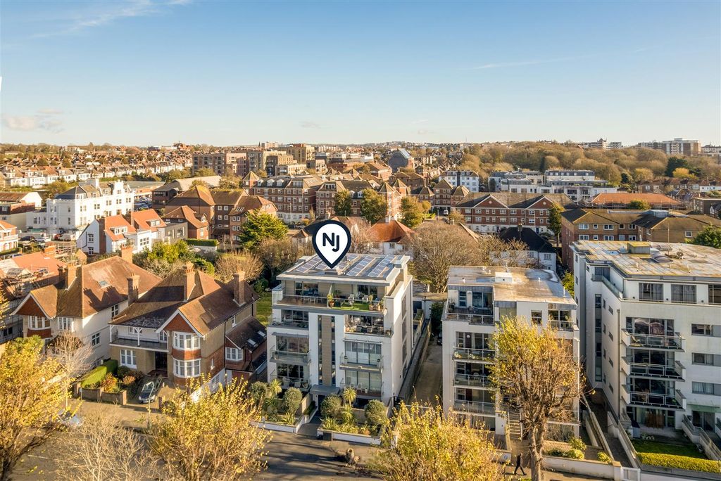 Additional image 37 of 3 bed flat to rentPalmeira Avenue, Hove BN3