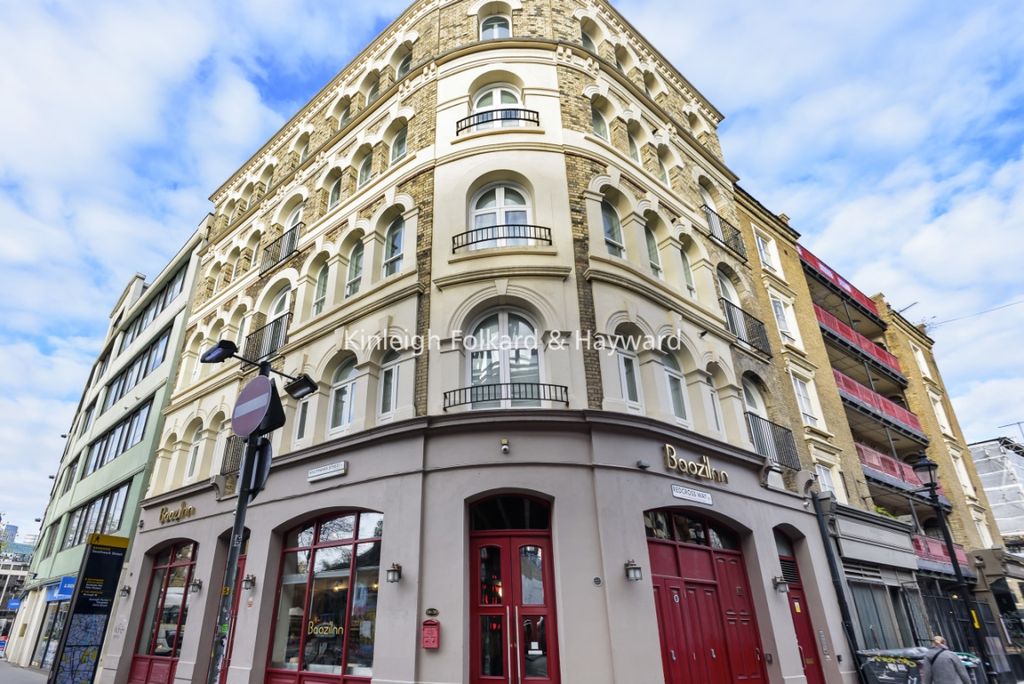 Property photo 1 of 14 9F47d940-1453-485A-B