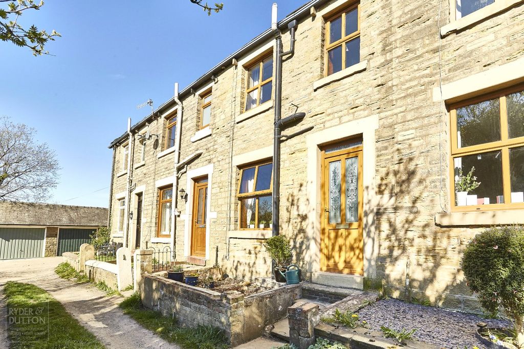 Property photo 1 of 17 Front Elevation