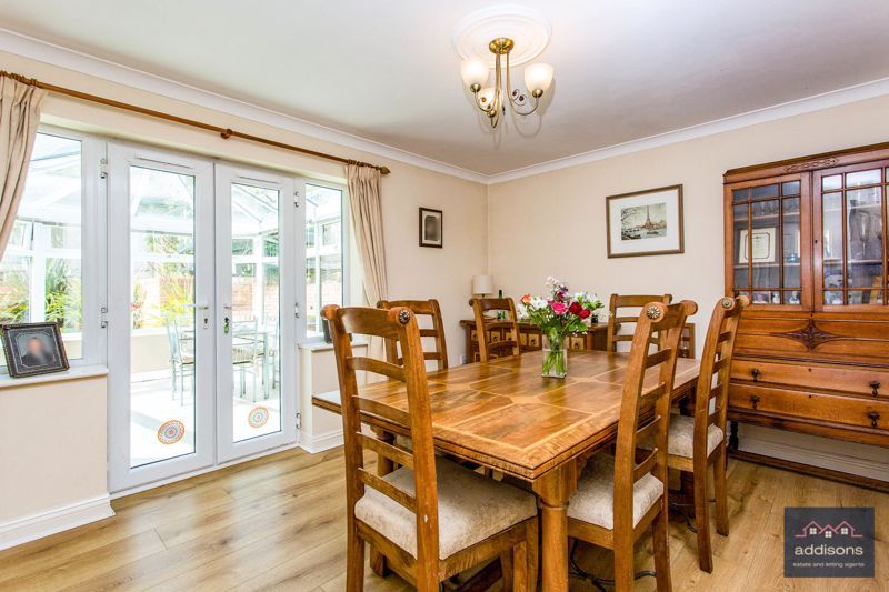 Property photo 3 of 18 Photo 9