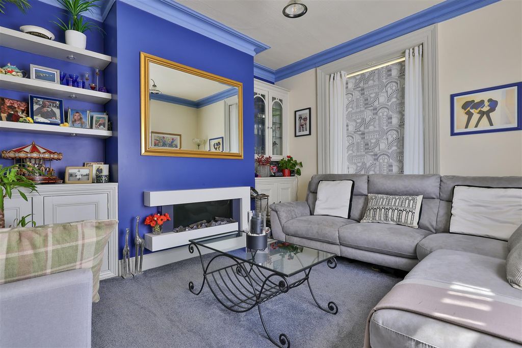 Property photo 3 of 11 1-396A4136.Jpg