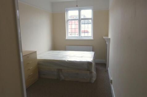 Property photo 1 of 7 Studio For Rent