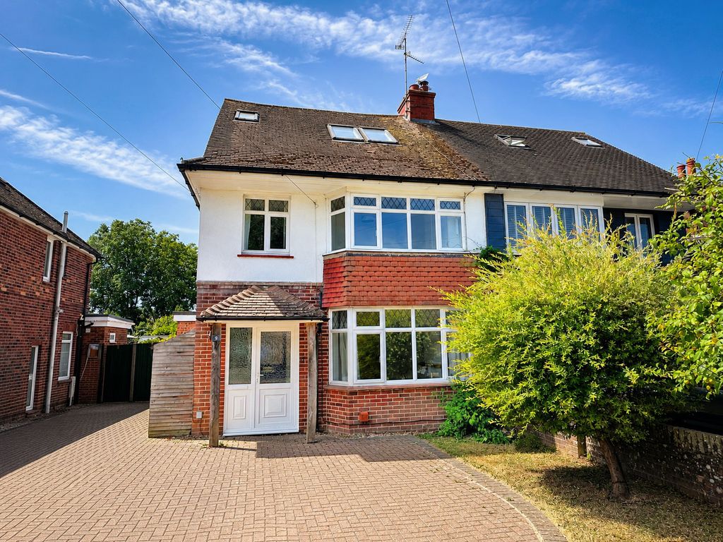 Property photo 1 of 19 Front