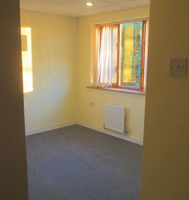 Property photo 3 of 8