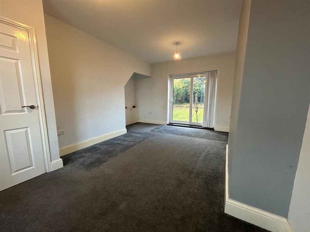 Property photo 3 of 15 Photo-2025-11-06-17-00-05 7.Jpg