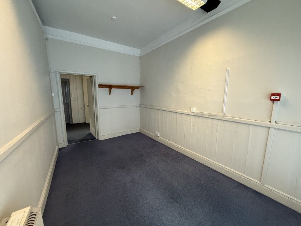 Property photo 3 of 7 721.Jpg