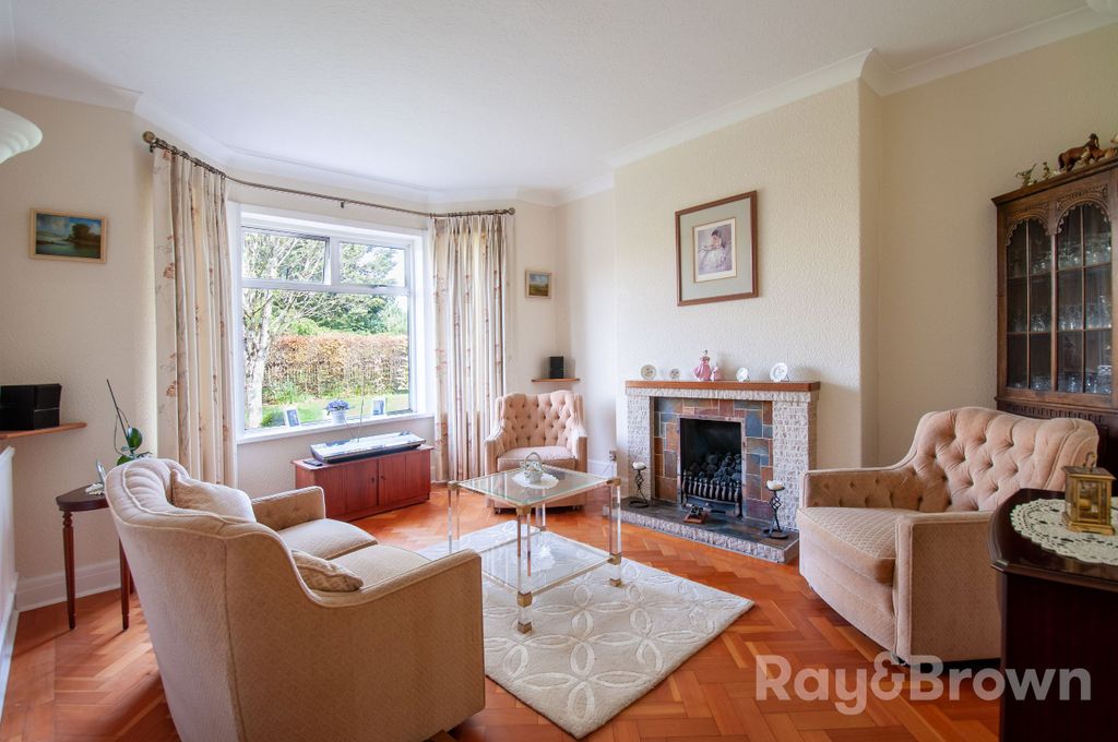 Property photo 2 of 52