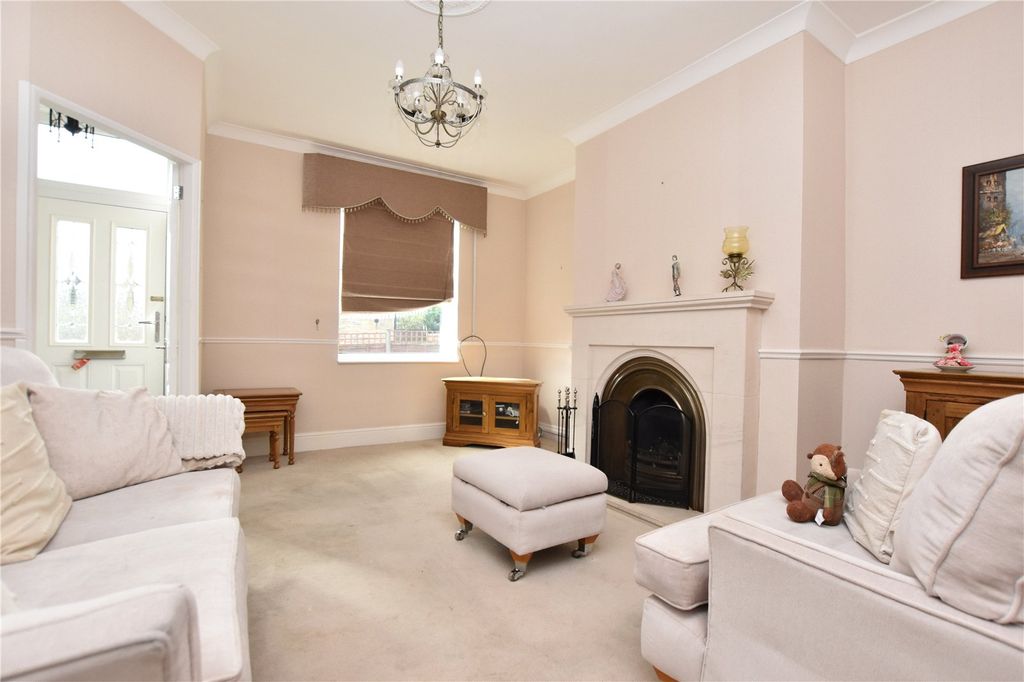 Property photo 2 of 12 Picture No. 07