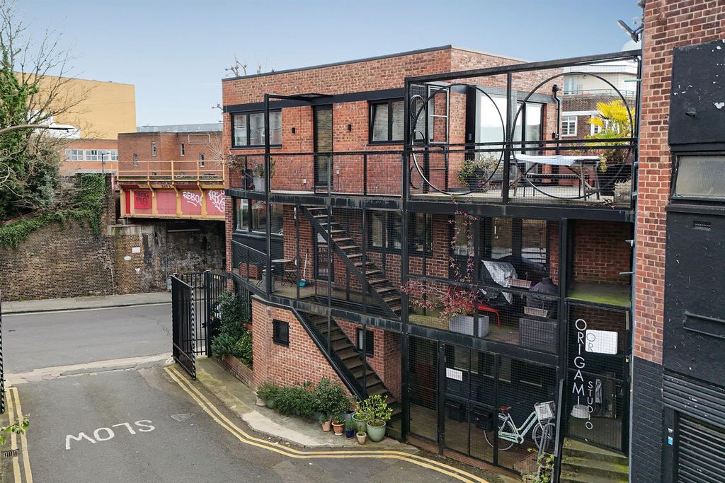 Property photo 1 of 28 Dji_20260303113105_0670_D.Jpg