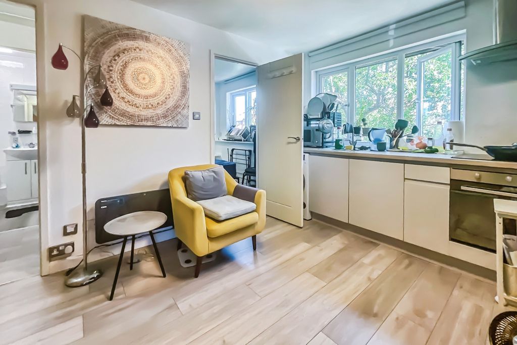 Property photo 1 of 10 69496E09-248c-F111-8077-7c1E521E239B
