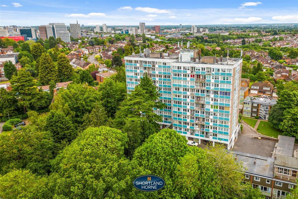 Property photo 1 of 16 W4Cg82Vile66R_Idjlgrpq.Jpg