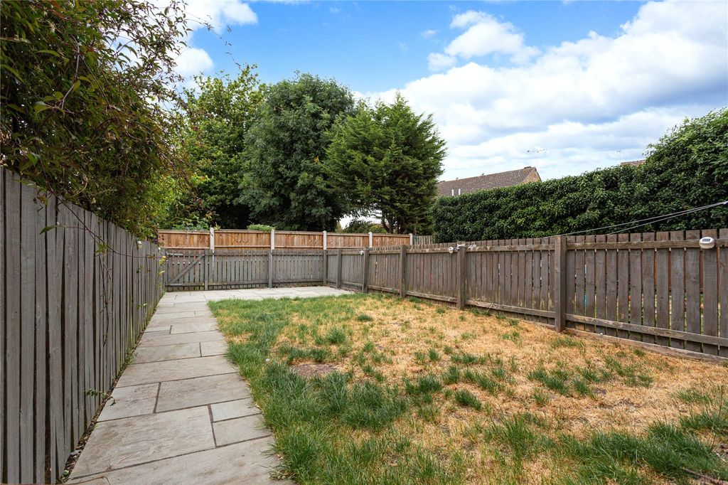 Property photo 2 of 11 Photos