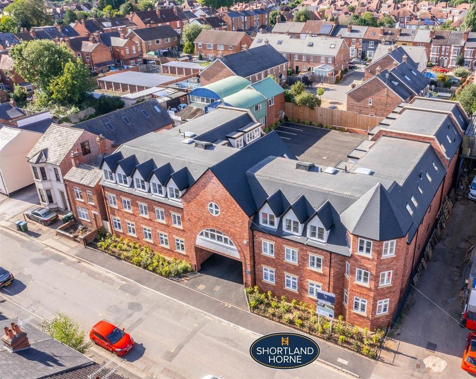 Property photo 2 of 17 Hpwwzsefrkozh9Yfcrd14A.Jpg