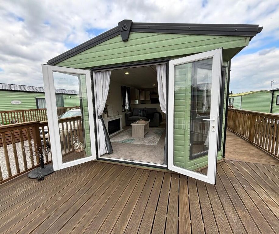 Property photo 1 of 8 Main Photo