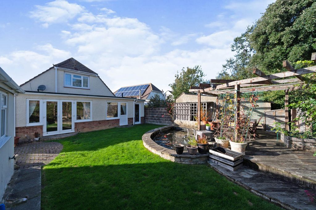 Property photo 2 of 15 Photography