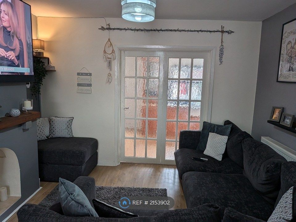 Property photo 3 of 11 Lounge/Diner