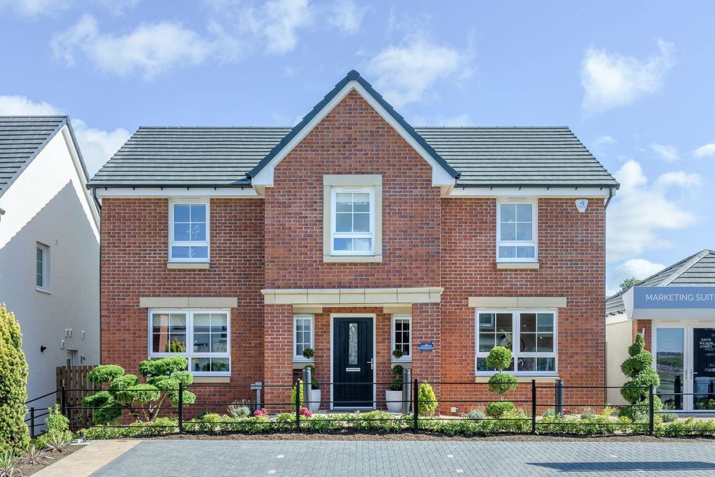 Property photo 1 of 10 Glenbervie Show Home